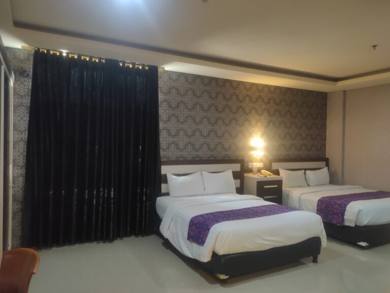 Family Suite Room 2